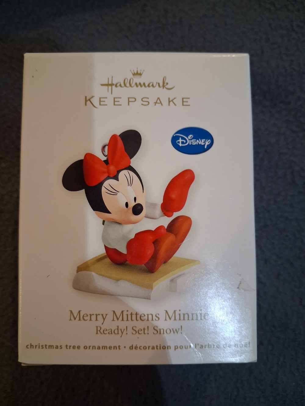 Disney Merry Mittens Minnie Ornament